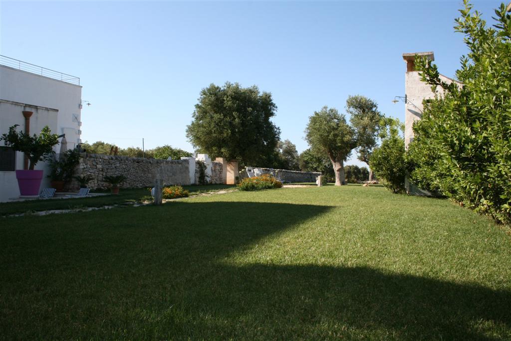 Гостевой дом Antica Masseria Carparelli Остуни Экстерьер фото